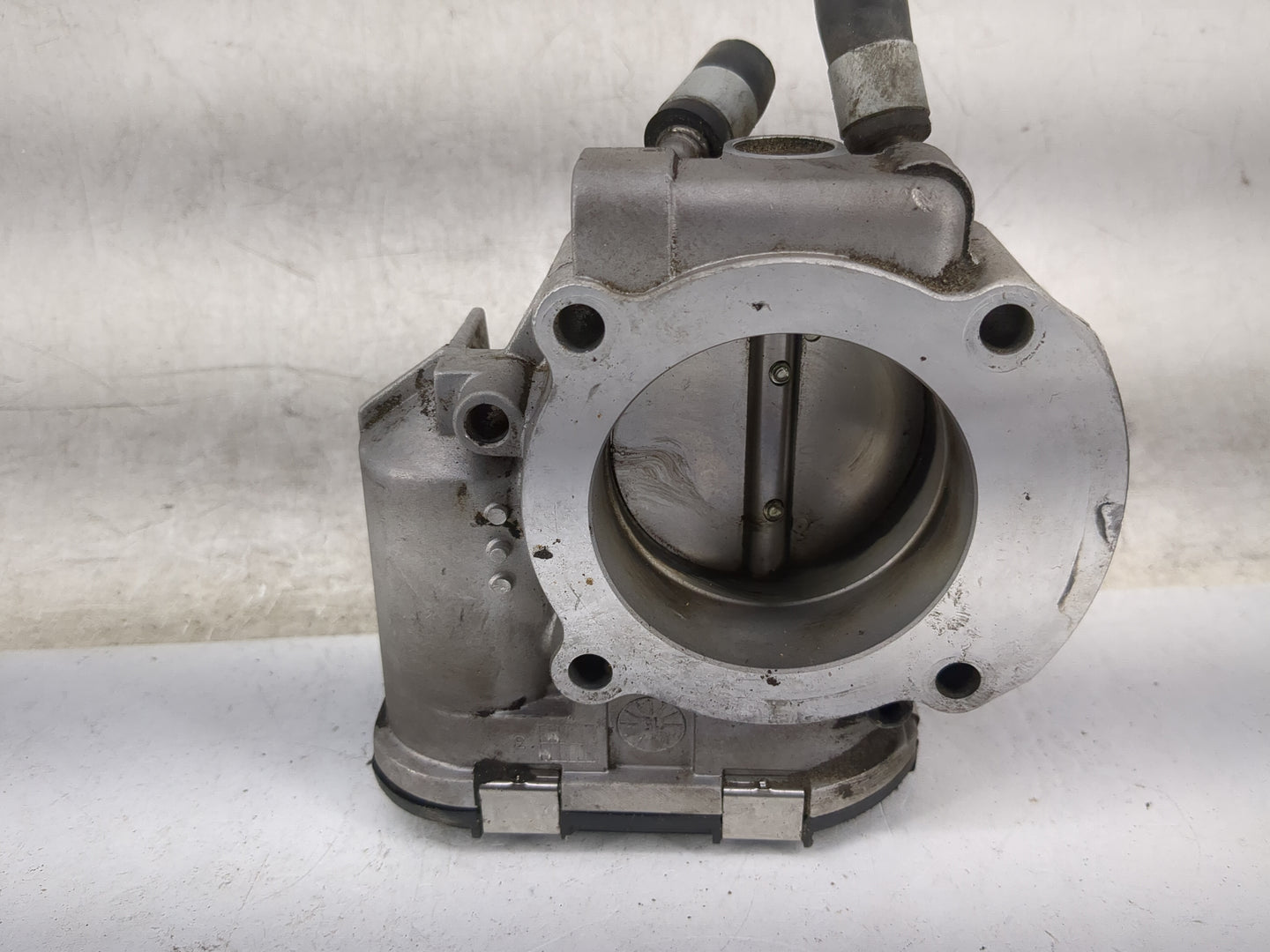 2011-2015 Kia Optima Throttle Body P/N:35100-2G710 2654423X, 9045010003 Fits Fits 2011 2012 2013 2014 2015 2016 OEM Used Aut