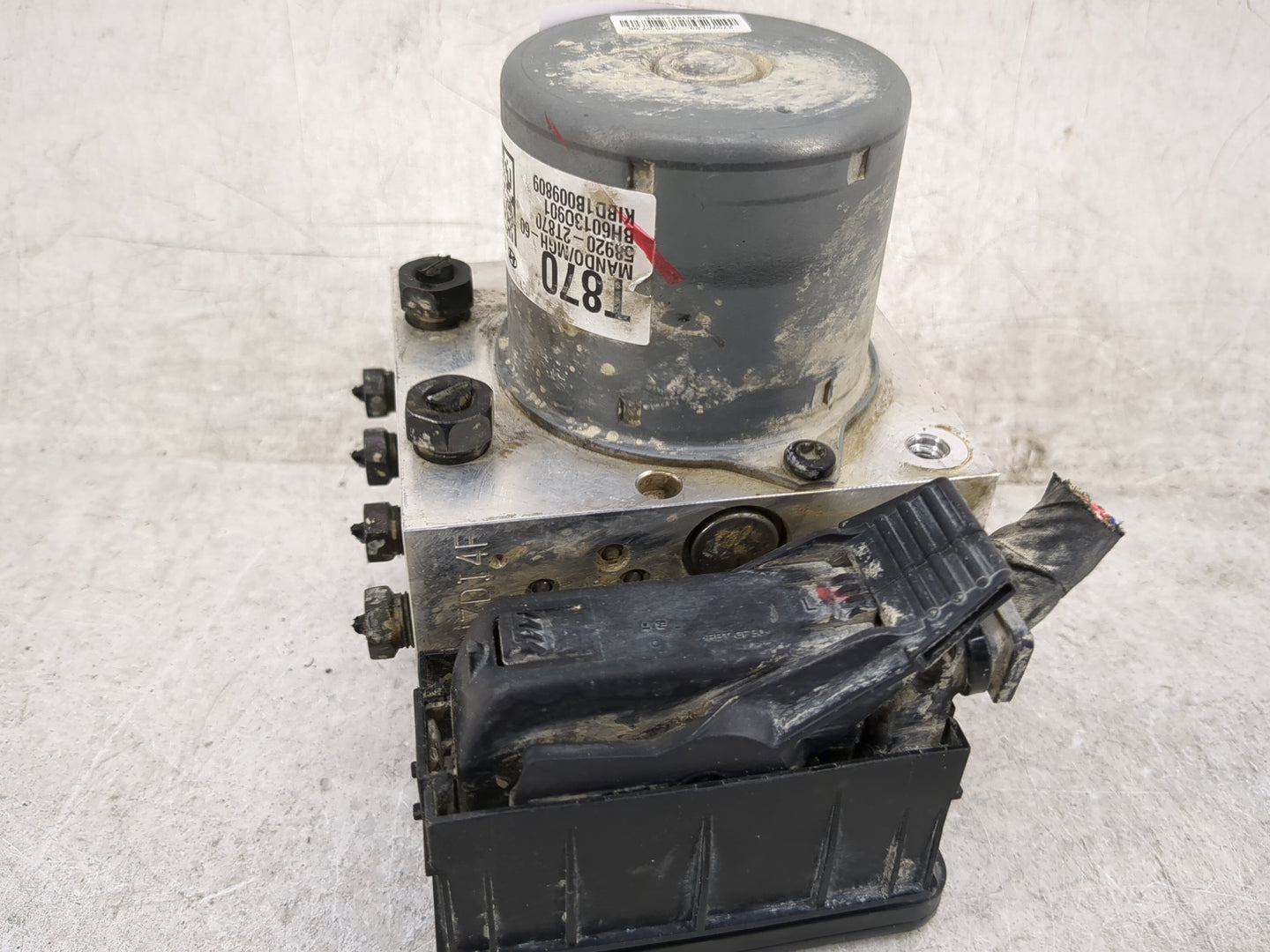 2014-2015 Kia Optima ABS Pump Control Module Replacement P/N:58920-2T870 Fits Fits 2014 2015 OEM Used Auto Parts - Oemusedau