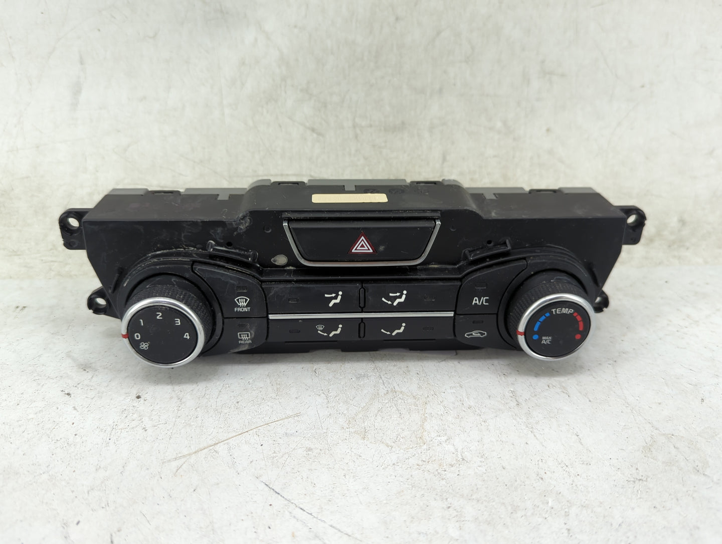 2014-2015 Kia Optima Climate Control Module Temperature AC/Heater Replacement P/N:97250-2TLE0 97250-2TXXX Fits Fits 2014 201