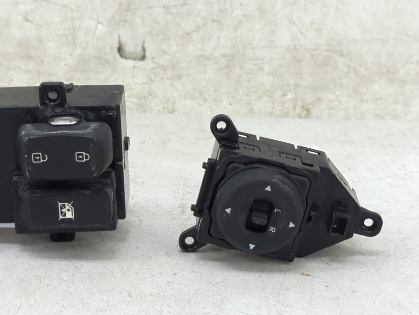 2014-2015 Kia Optima Master Power Window Switch Replacement Driver Side Left P/N:93570-2T500 KAQFPM500 Fits Fits 2014 2015 O