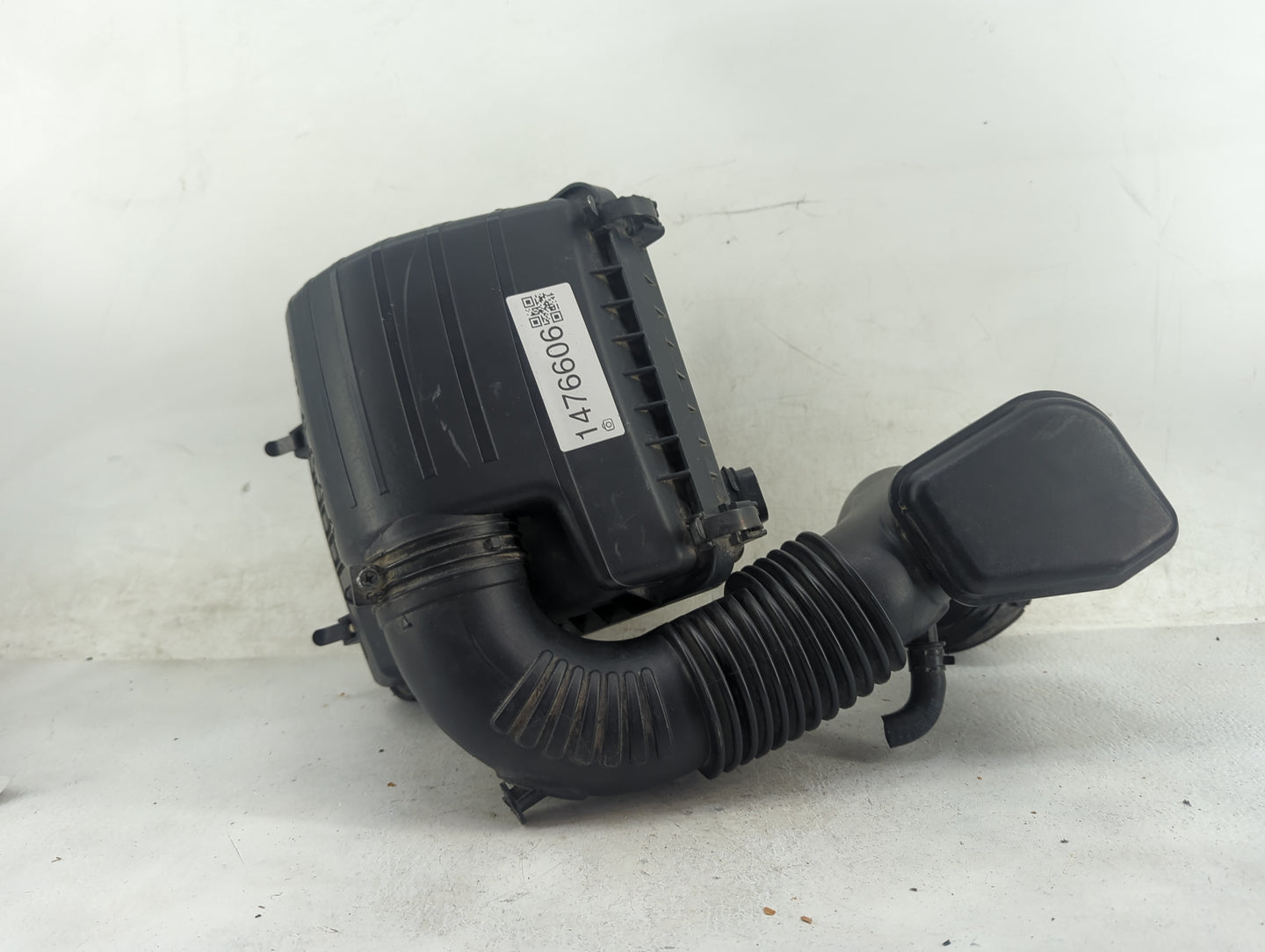 2015 Kia Optima Air Cleaner Intake-duct Hose Tube 1476606 - Oemusedautoparts1.com