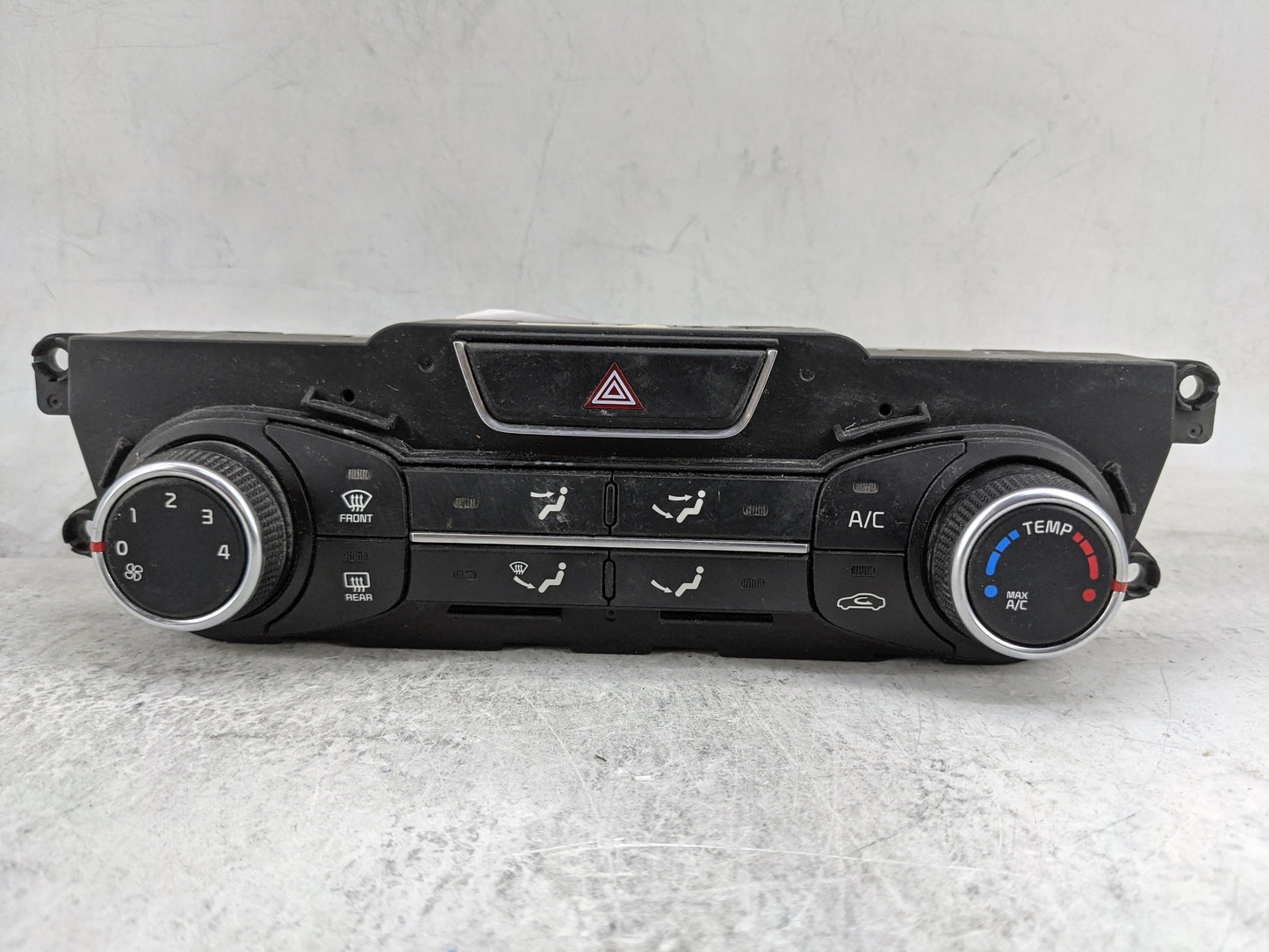 2014-2015 Kia Optima Climate Control Module Temperature AC/Heater Replacement P/N:97250-2TLE0 Fits Fits 2014 2015 OEM Used A