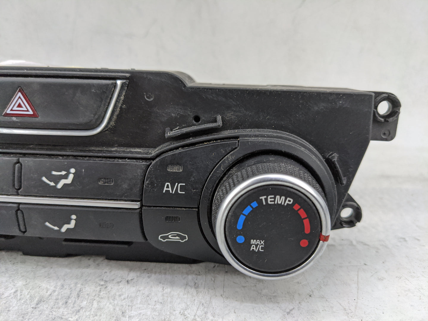 2014-2015 Kia Optima Climate Control Module Temperature AC/Heater Replacement P/N:97250-2TLE0 Fits Fits 2014 2015 OEM Used A
