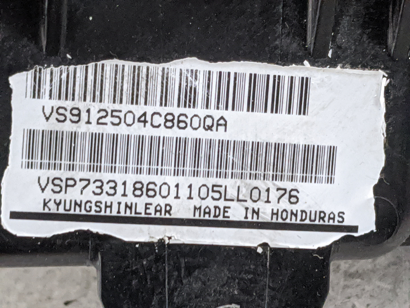 2014-2015 Kia Optima Fusebox Fuse Box Panel Relay Module P/N:VS912504C860QA VSP7331860110SLL0176 Fits Fits 2014 2015 OEM Use