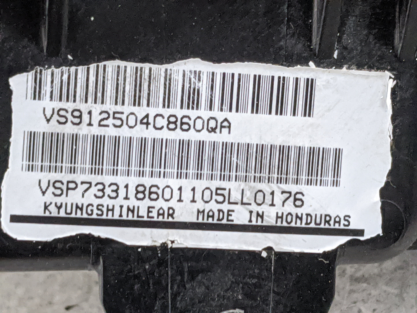 2014-2015 Kia Optima Fusebox Fuse Box Panel Relay Module P/N:VS912504C860QA VSP7331860110SLL0176 Fits Fits 2014 2015 OEM Use