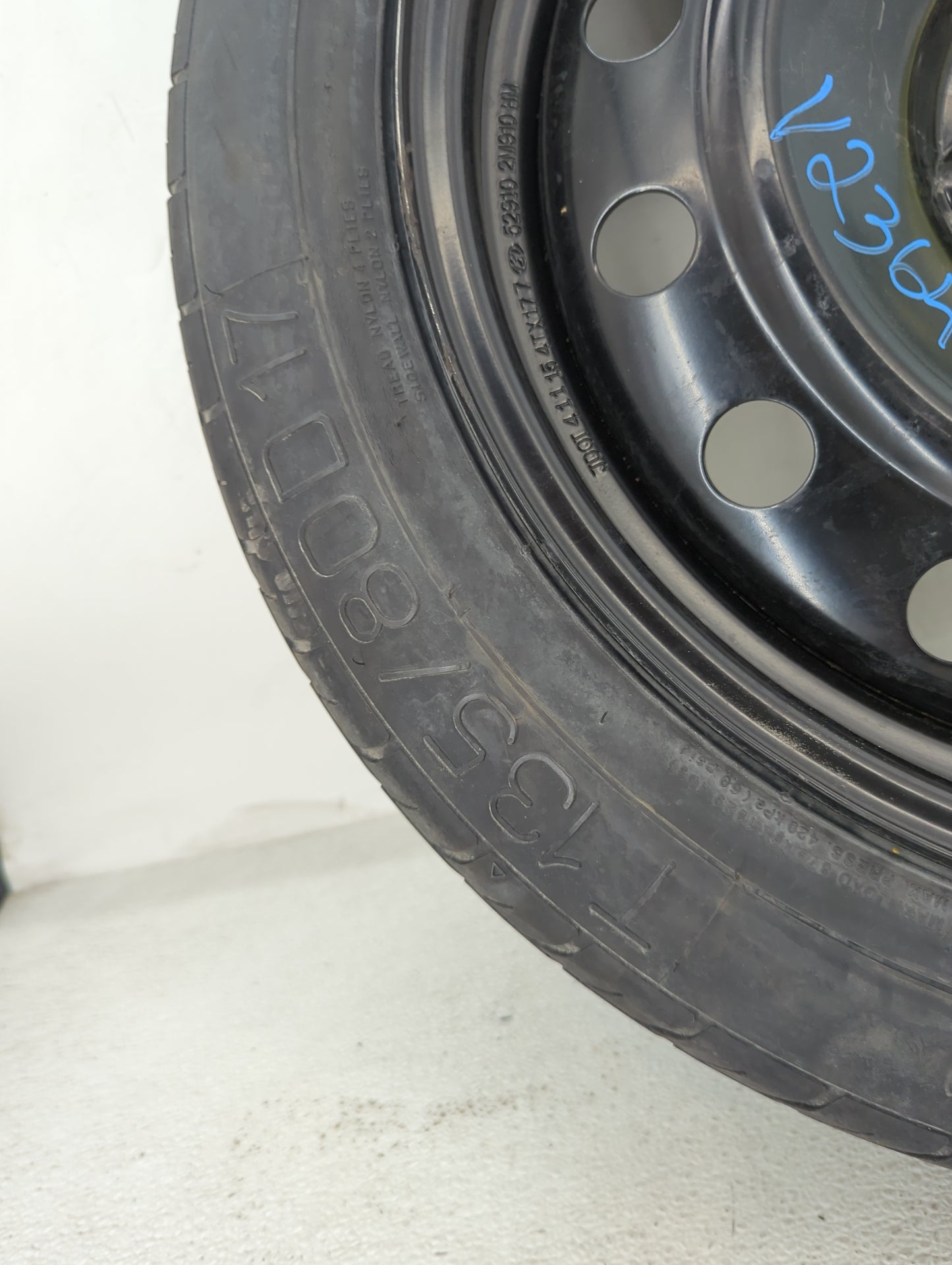 2011-2015 Kia Optima Spare Donut Tire Wheel Rim Oem 1486946 - Oemusedautoparts1.com