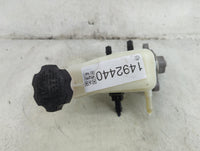 2011-2015 Kia Optima Brake Master Cylinder 1492440 - Oemusedautoparts1.com