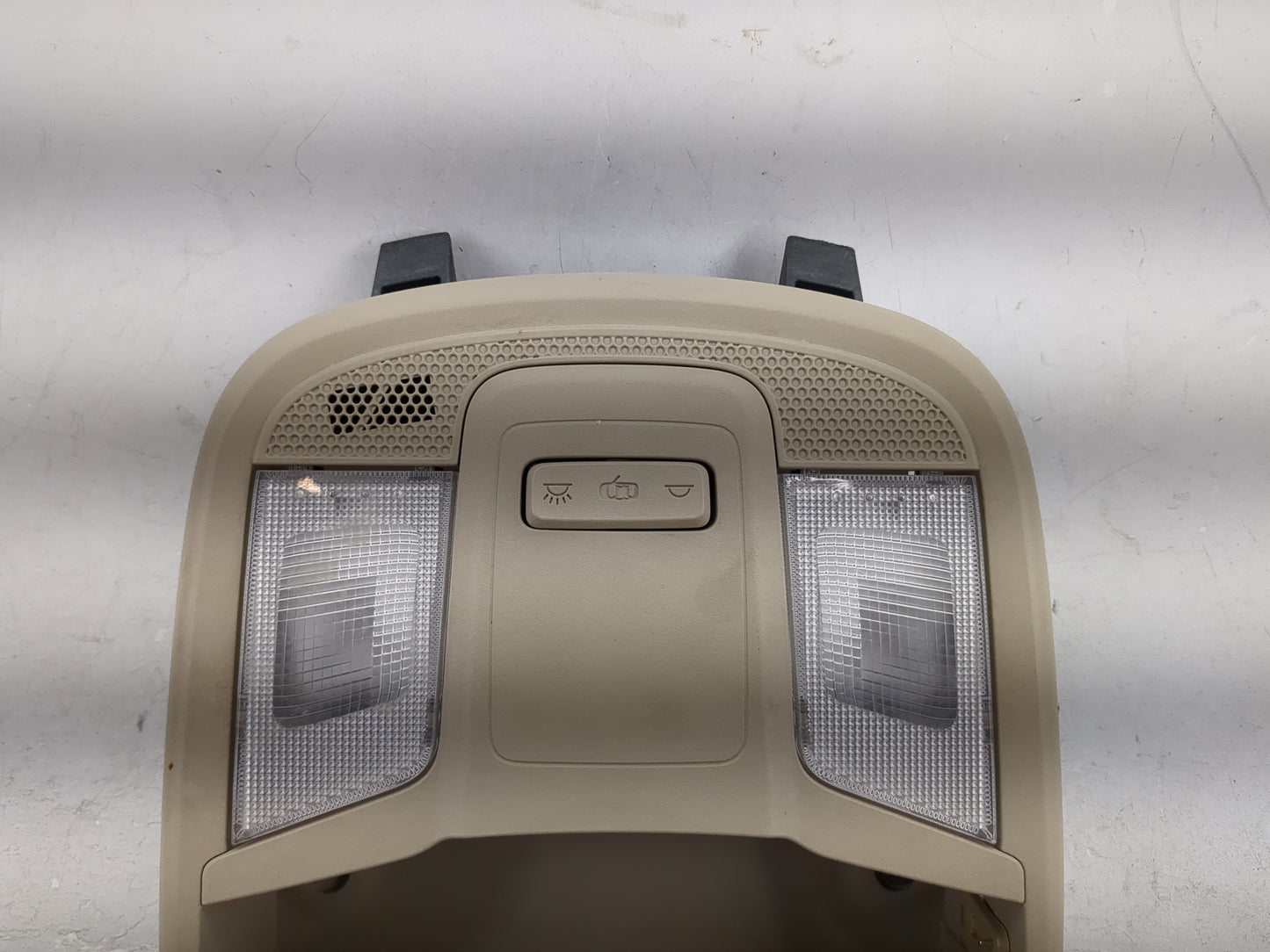 2014-2016 Kia Optima Overhead Roof Console Tan 1497380 - Oemusedautoparts1.com