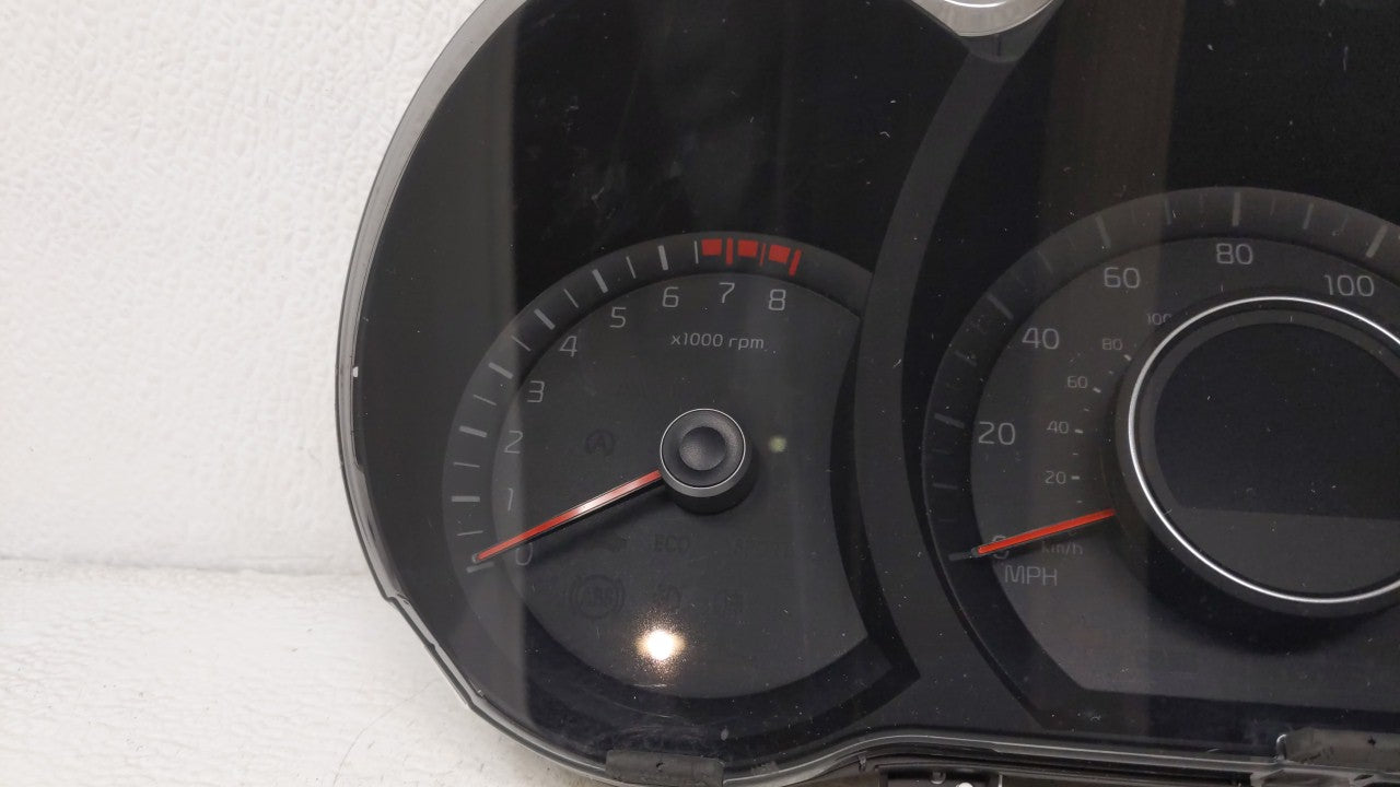 2014-2015 Kia Optima Instrument Cluster Speedometer Gauges P/N:94031-2T270 Fits Fits 2014 2015 OEM Used Auto Parts - Oemused