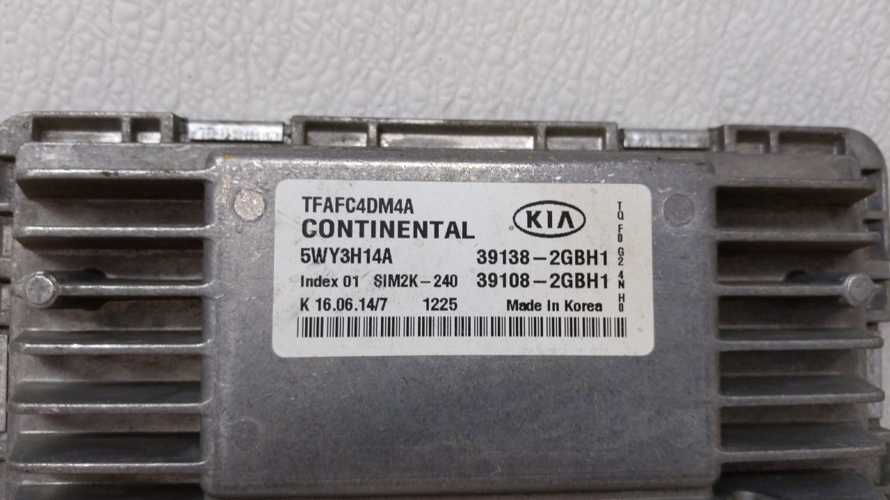 2015 Kia Optima PCM Engine Control Computer ECU ECM PCU OEM P/N:39138-2GBH1 39108-2GBH1 Fits OEM Used Auto Parts - Oemusedau