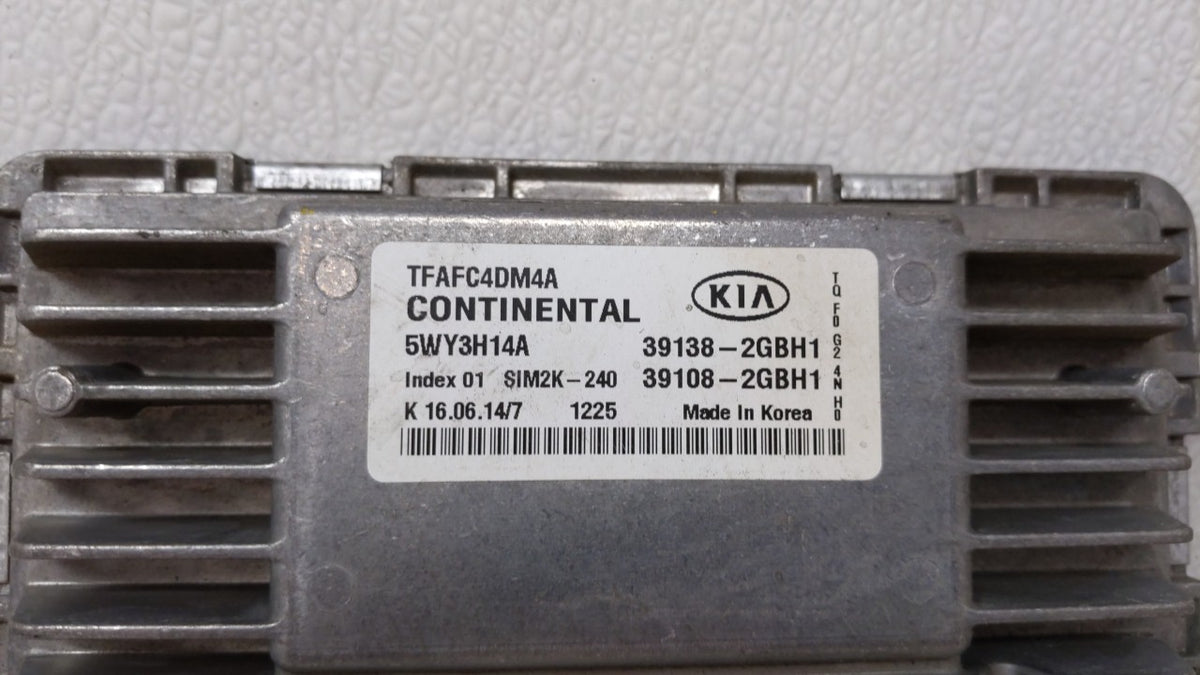 2015 Kia Optima PCM Engine Control Computer ECU ECM PCU OEM P/N:39138-2GBH1 39108-2GBH1 OEM Used Auto Parts - Oemusedautopar