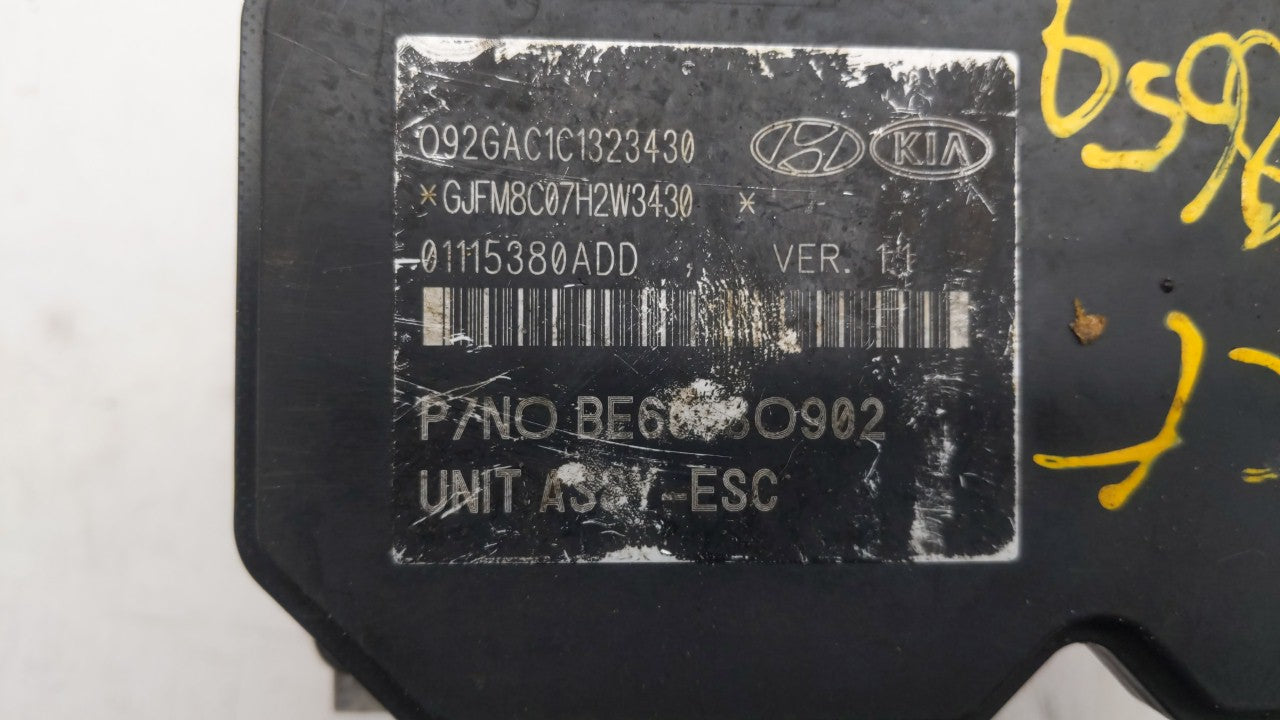 2014-2015 Kia Optima ABS Pump Control Module Replacement P/N:BE6003O902 58920-2T870 Fits Fits 2014 2015 OEM Used Auto Parts 
