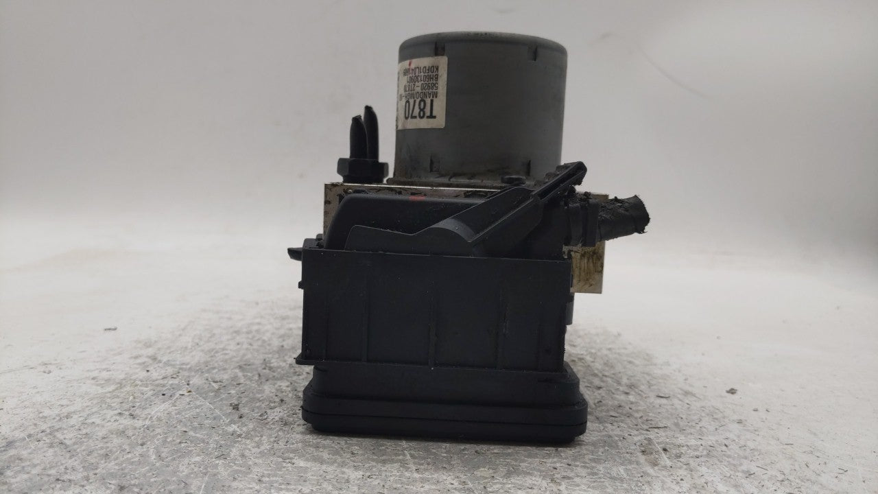 2014-2015 Kia Optima ABS Pump Control Module Replacement P/N:BE6003O902 58920-2T870 Fits Fits 2014 2015 OEM Used Auto Parts 