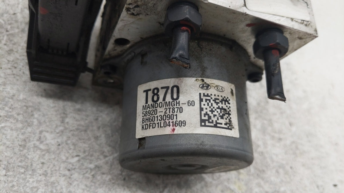 2014-2015 Kia Optima Anti-Lock Brake ABS Pump Module Actuator OEM P/N:BE6003O902 58920-2T870 Fits Fits 2014 2015 OEM Used Au