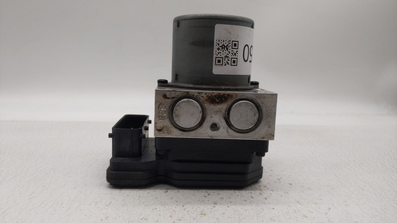 2014-2015 Kia Optima ABS Pump Control Module Replacement P/N:BE6003O902 58920-2T870 Fits Fits 2014 2015 OEM Used Auto Parts 