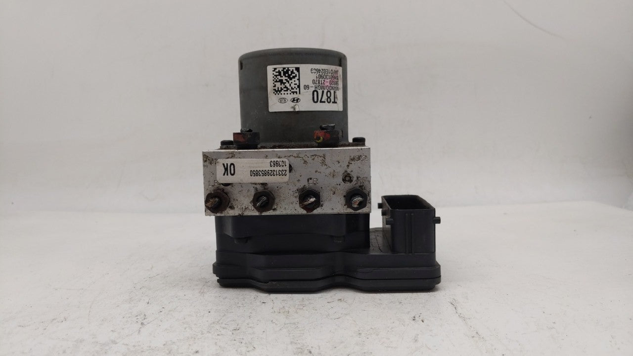 2014-2015 Kia Optima ABS Pump Control Module Replacement P/N:BE6003O902 58920-2T870 Fits Fits 2014 2015 OEM Used Auto Parts 