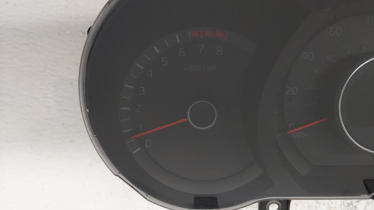 2014-2015 Kia Optima Instrument Cluster Speedometer Gauges P/N:94031-2T270 Fits Fits 2014 2015 OEM Used Auto Parts - Oemused