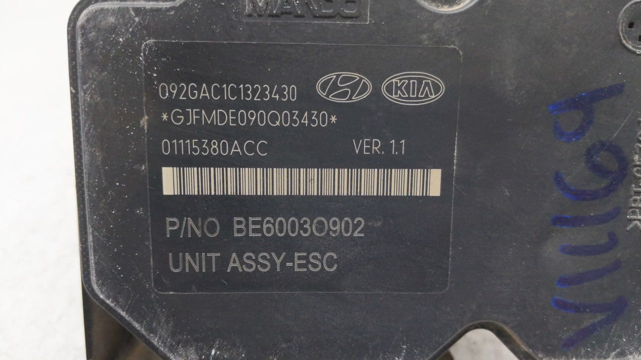 2014-2015 Kia Optima ABS Pump Control Module Replacement P/N:BE6003O902 58920-2T870 Fits Fits 2014 2015 OEM Used Auto Parts 