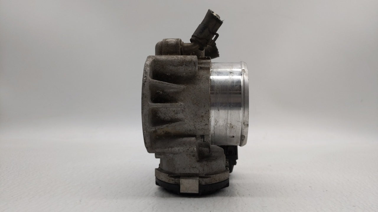 2011-2015 Kia Optima Throttle Body P/N:35100-2G700 Fits Fits 2011 2012 2013 2014 2015 2016 OEM Used Auto Parts - Oemusedauto
