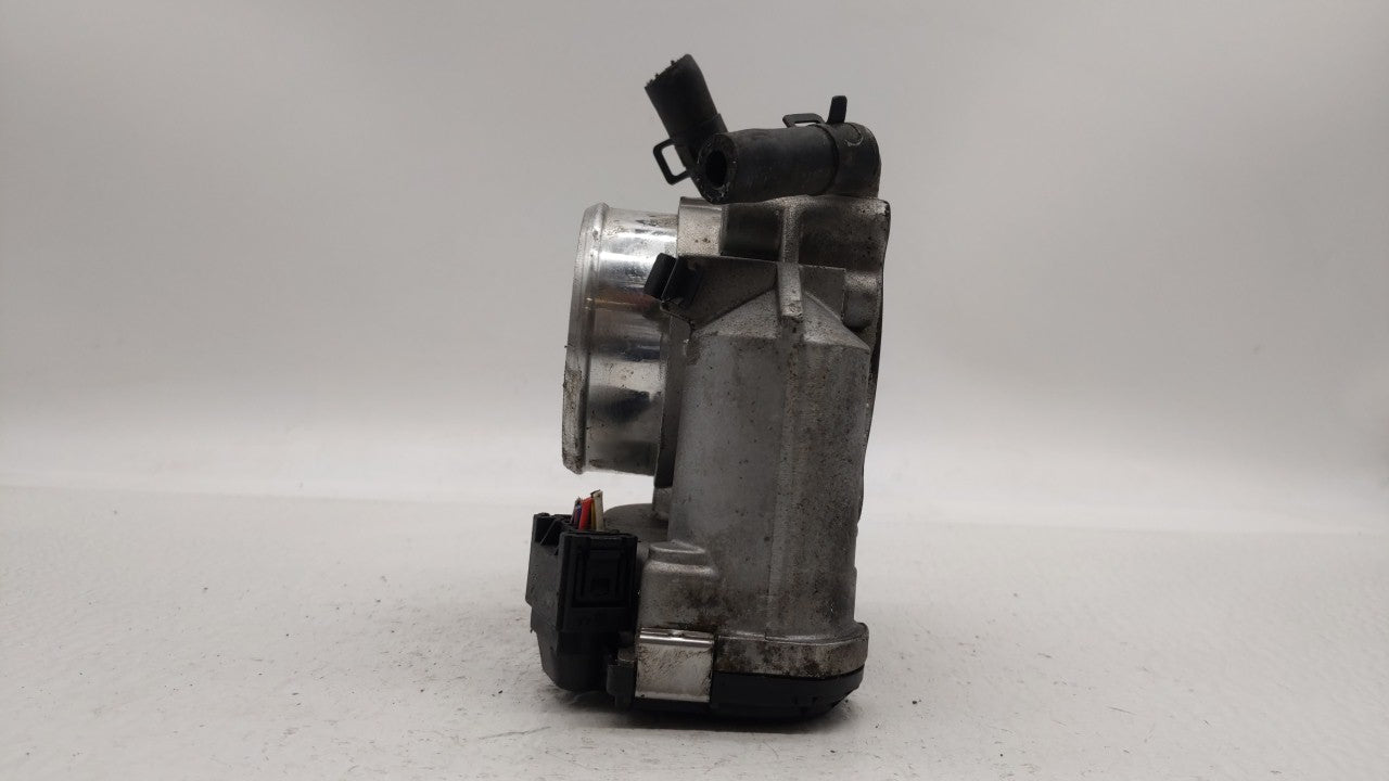 2011-2016 Kia Optima Throttle Body P/N:35100-2G800 Fits Fits 2011 2012 2013 2014 2015 2016 OEM Used Auto Parts - Oemusedauto