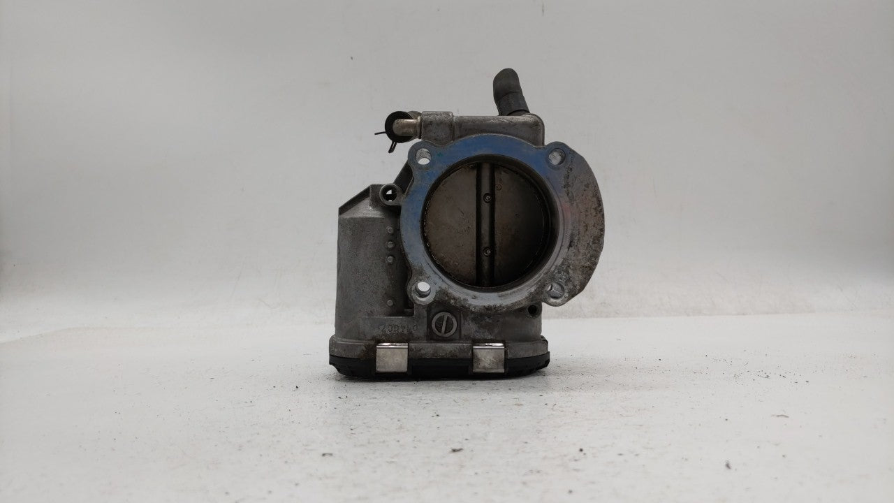 2011-2015 Kia Optima Throttle Body P/N:35100-2G700 Fits Fits 2011 2012 2013 2014 2015 2016 OEM Used Auto Parts - Oemusedauto