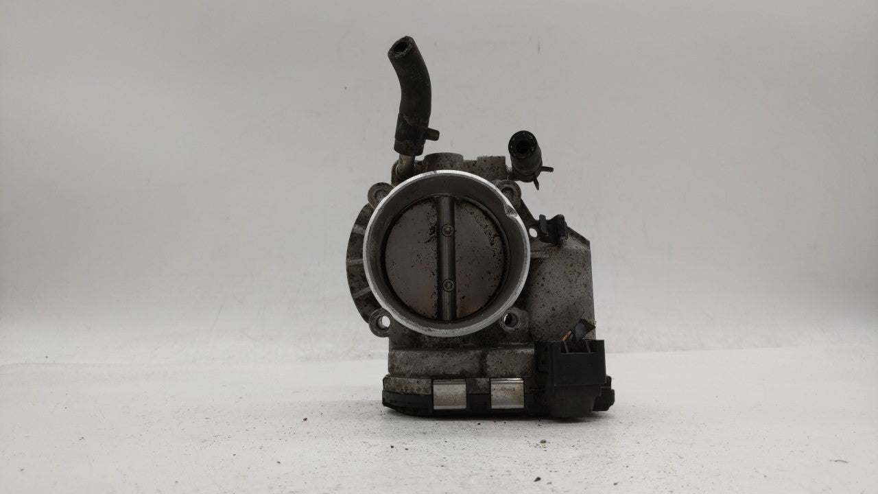 2011-2015 Kia Optima Throttle Body P/N:35100-2G700 Fits Fits 2011 2012 2013 2014 2015 2016 OEM Used Auto Parts - Oemusedauto