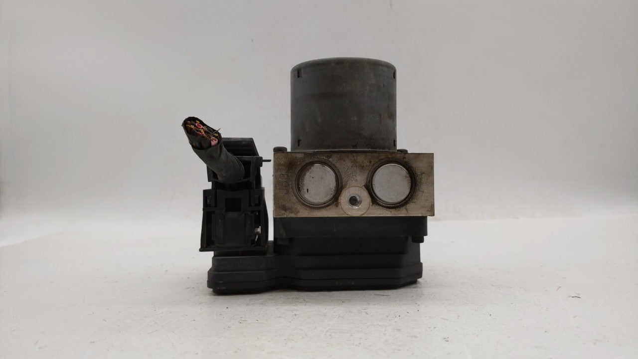 2014-2015 Kia Optima ABS Pump Control Module Replacement P/N:BE6003O902 58920-2T870 Fits Fits 2014 2015 OEM Used Auto Parts 