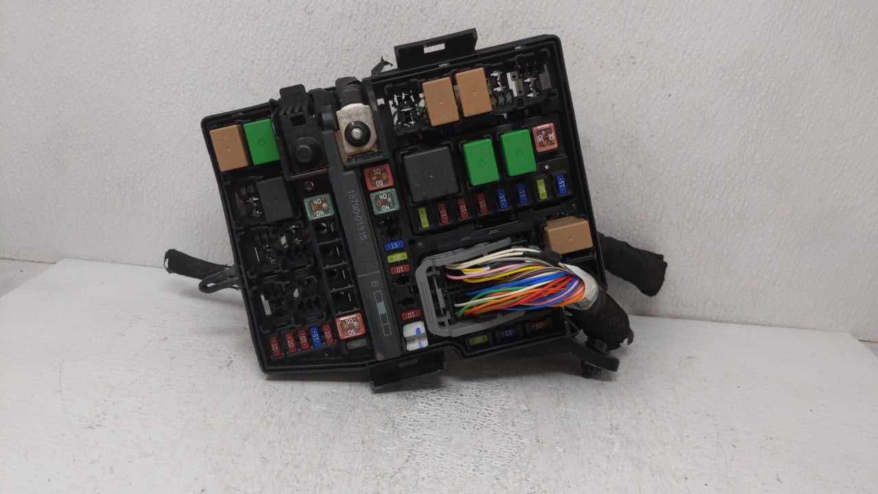 2014-2015 Kia Optima Fusebox Fuse Box Panel Relay Module P/N:1410210889 91955-2T730, 91955-2T010, 91259-2T010 Fits Fits 2014