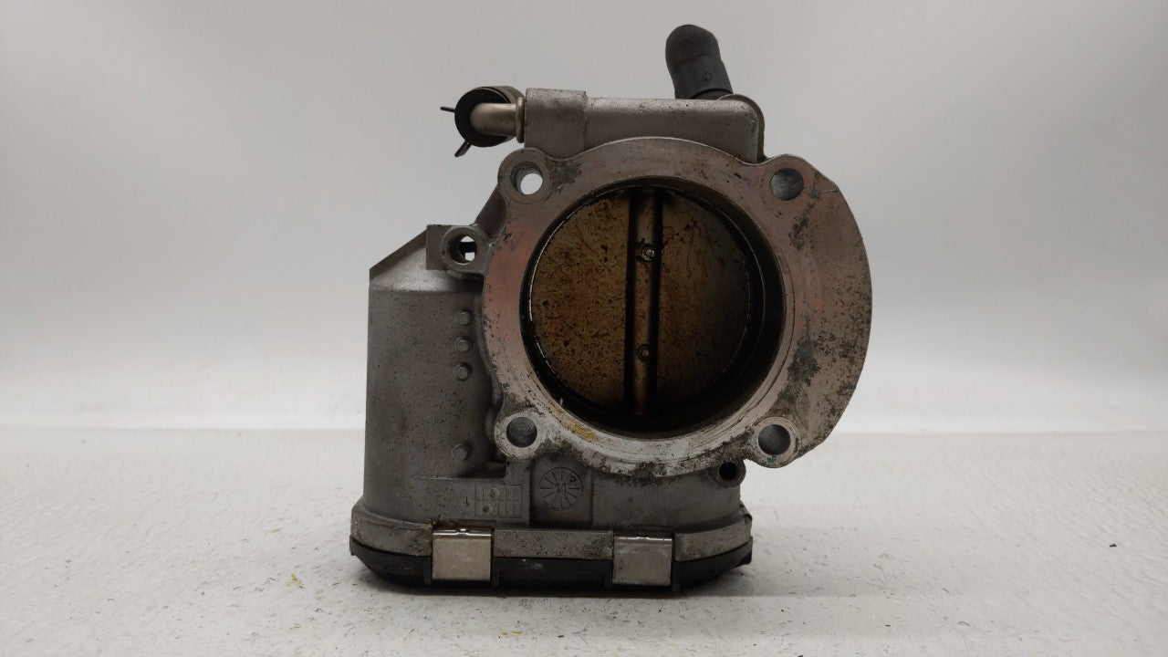 2011-2015 Kia Optima Throttle Body P/N:35100-2G700 Fits Fits 2011 2012 2013 2014 2015 2016 OEM Used Auto Parts - Oemusedauto