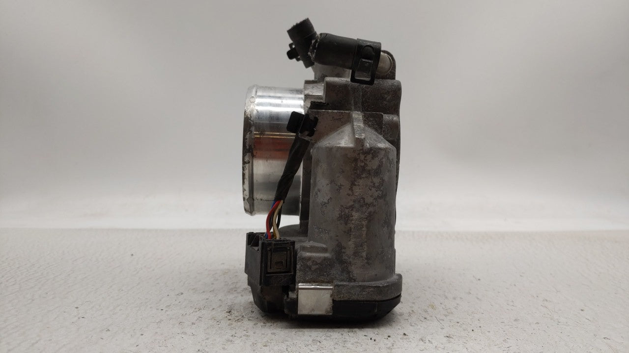 2011-2015 Kia Optima Throttle Body P/N:35100-2G700 Fits Fits 2011 2012 2013 2014 2015 2016 OEM Used Auto Parts - Oemusedauto