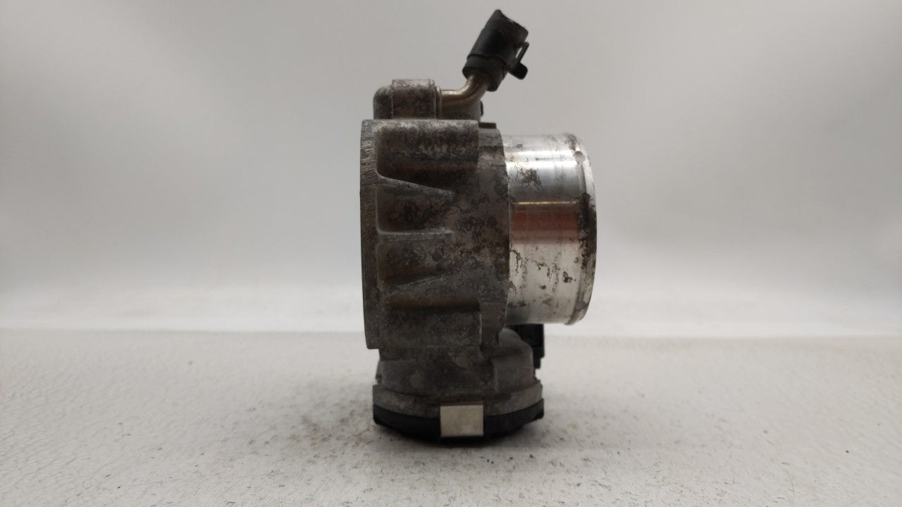 2011-2015 Kia Optima Throttle Body P/N:35100-2G700 Fits Fits 2011 2012 2013 2014 2015 2016 OEM Used Auto Parts - Oemusedauto