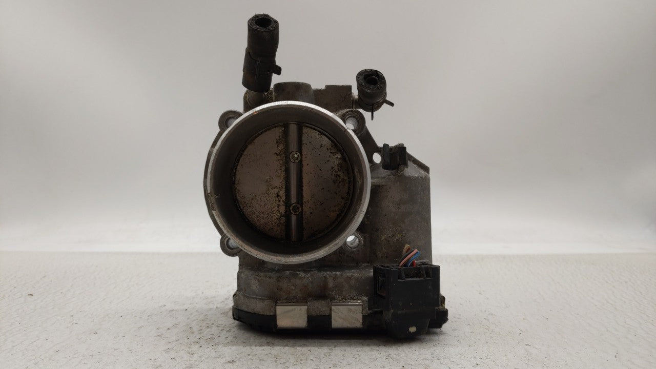 2011-2015 Kia Optima Throttle Body P/N:35100-2G700 Fits Fits 2011 2012 2013 2014 2015 2016 OEM Used Auto Parts - Oemusedauto
