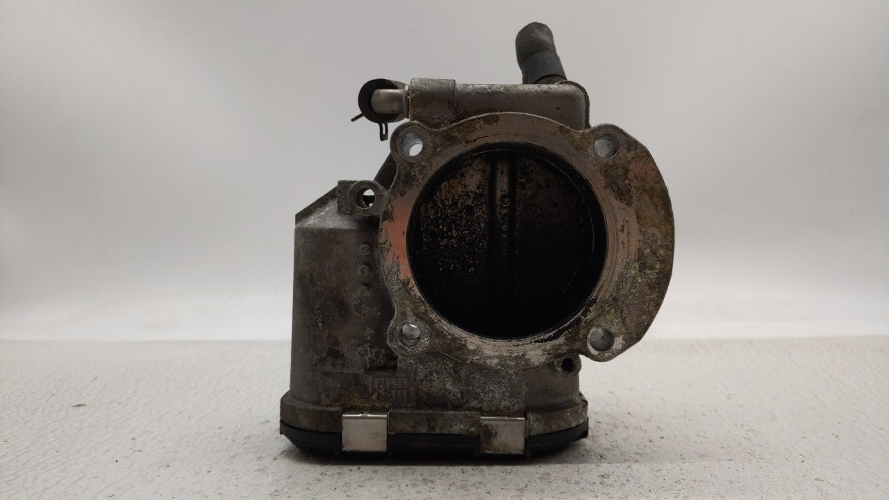 2011-2015 Kia Optima Throttle Body P/N:35100-2G700 Fits Fits 2011 2012 2013 2014 2015 2016 OEM Used Auto Parts - Oemusedauto