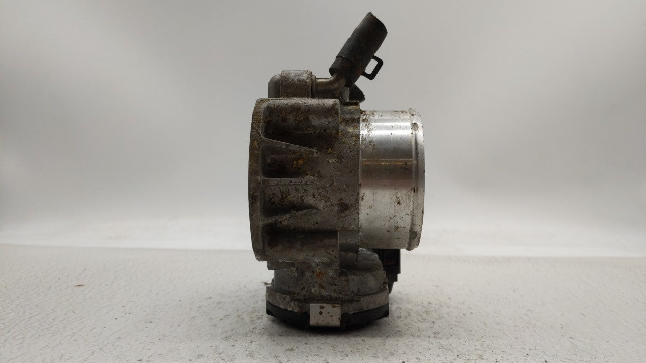 2011-2015 Kia Optima Throttle Body P/N:35100-2G700 Fits Fits 2011 2012 2013 2014 2015 2016 OEM Used Auto Parts - Oemusedauto