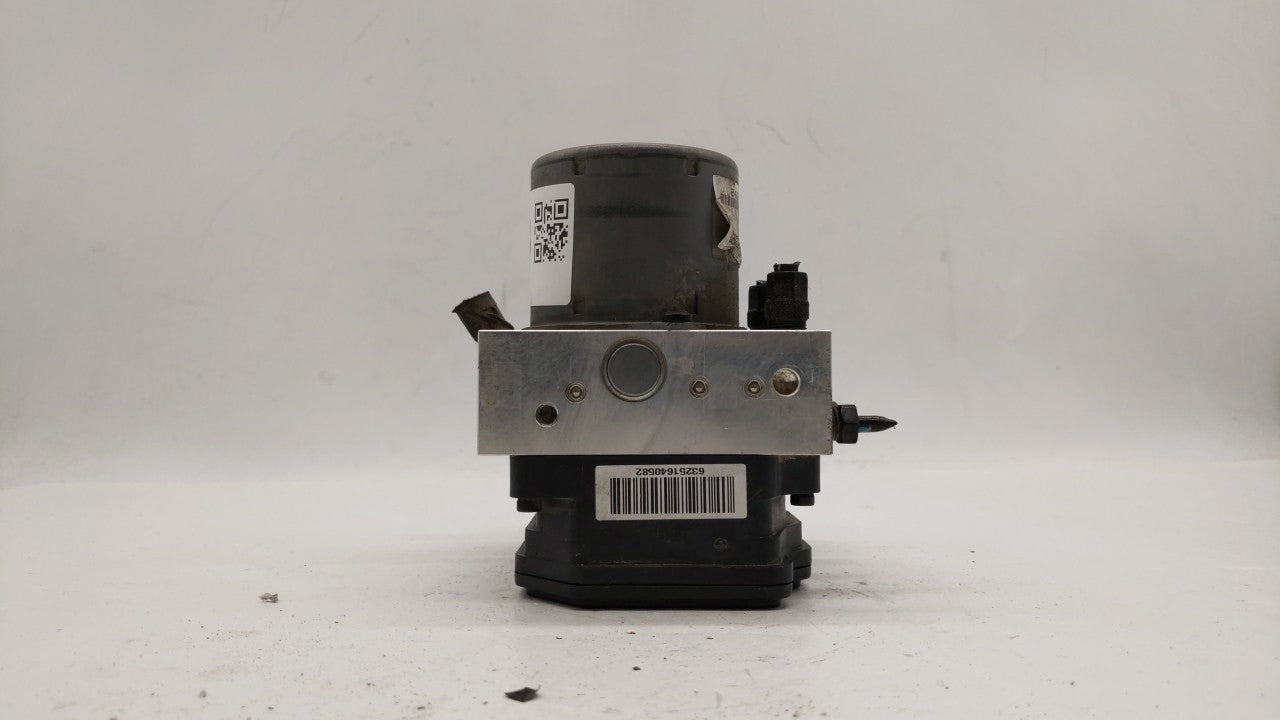 2014-2015 Kia Optima ABS Pump Control Module Replacement P/N:BE6003O902 58920-2T870 Fits Fits 2014 2015 OEM Used Auto Parts 
