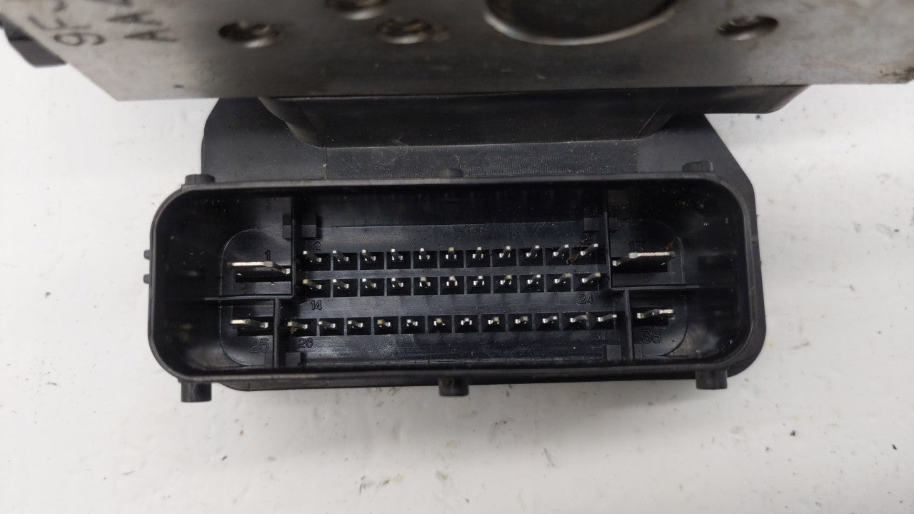 2014-2015 Kia Optima ABS Pump Control Module Replacement P/N:BE6003O902 58920-2T870 Fits Fits 2014 2015 OEM Used Auto Parts 