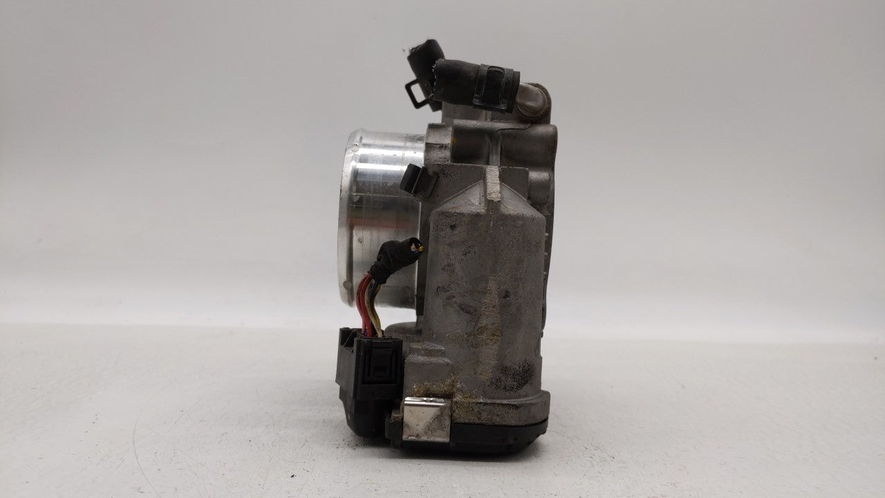2011-2015 Kia Optima Throttle Body P/N:35100-2G700 Fits Fits 2011 2012 2013 2014 2015 2016 OEM Used Auto Parts - Oemusedauto