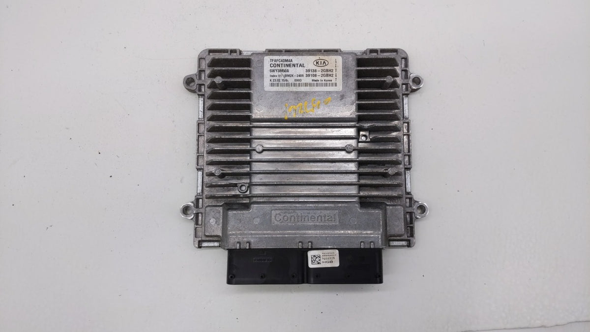 2015 Kia Optima PCM Engine Control Computer ECU ECM PCU OEM P/N:39138-2GBE6 39138-2GBH2 OEM Used Auto Parts - Oemusedautopar