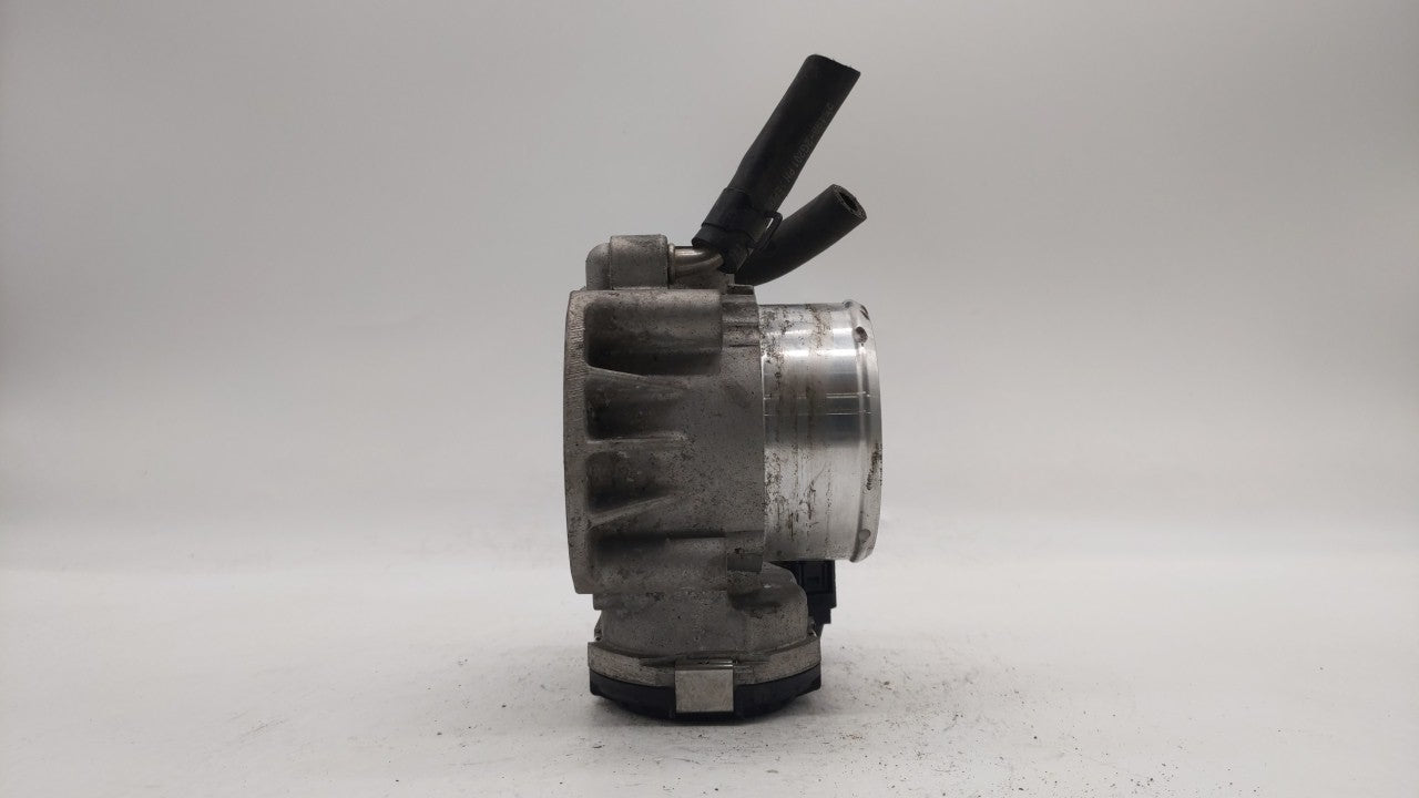 2011-2015 Kia Optima Throttle Body P/N:35100-2G700 Fits Fits 2011 2012 2013 2014 2015 2016 OEM Used Auto Parts - Oemusedauto