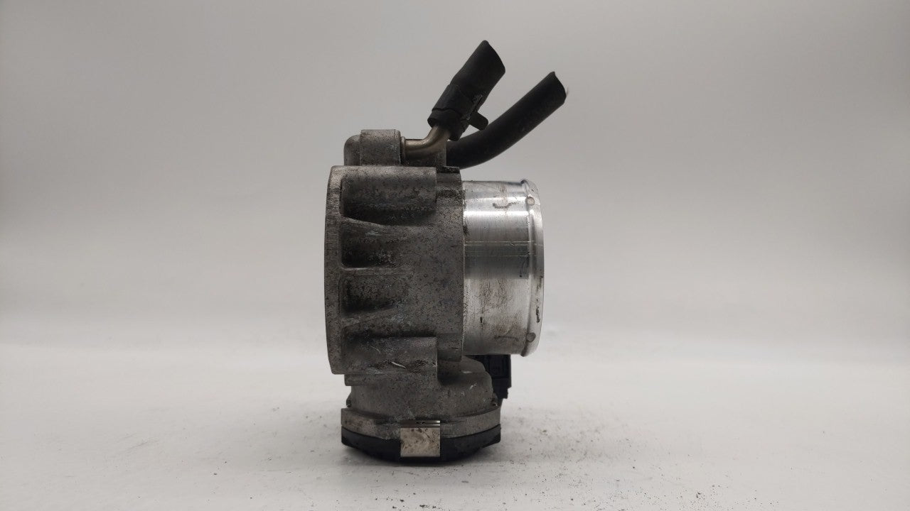2011-2015 Kia Optima Throttle Body P/N:35100-2G700 Fits Fits 2011 2012 2013 2014 2015 2016 OEM Used Auto Parts - Oemusedauto