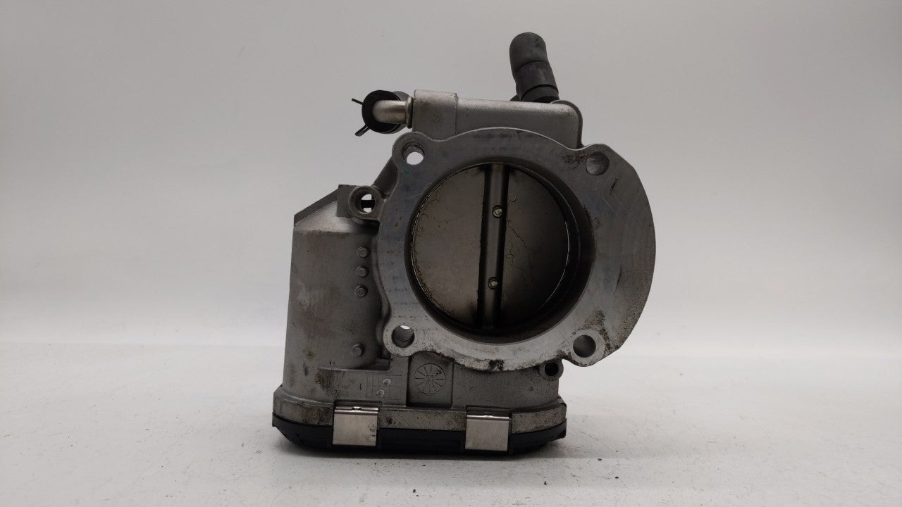 2011-2015 Kia Optima Throttle Body P/N:35100-2G700 Fits Fits 2011 2012 2013 2014 2015 2016 OEM Used Auto Parts - Oemusedauto
