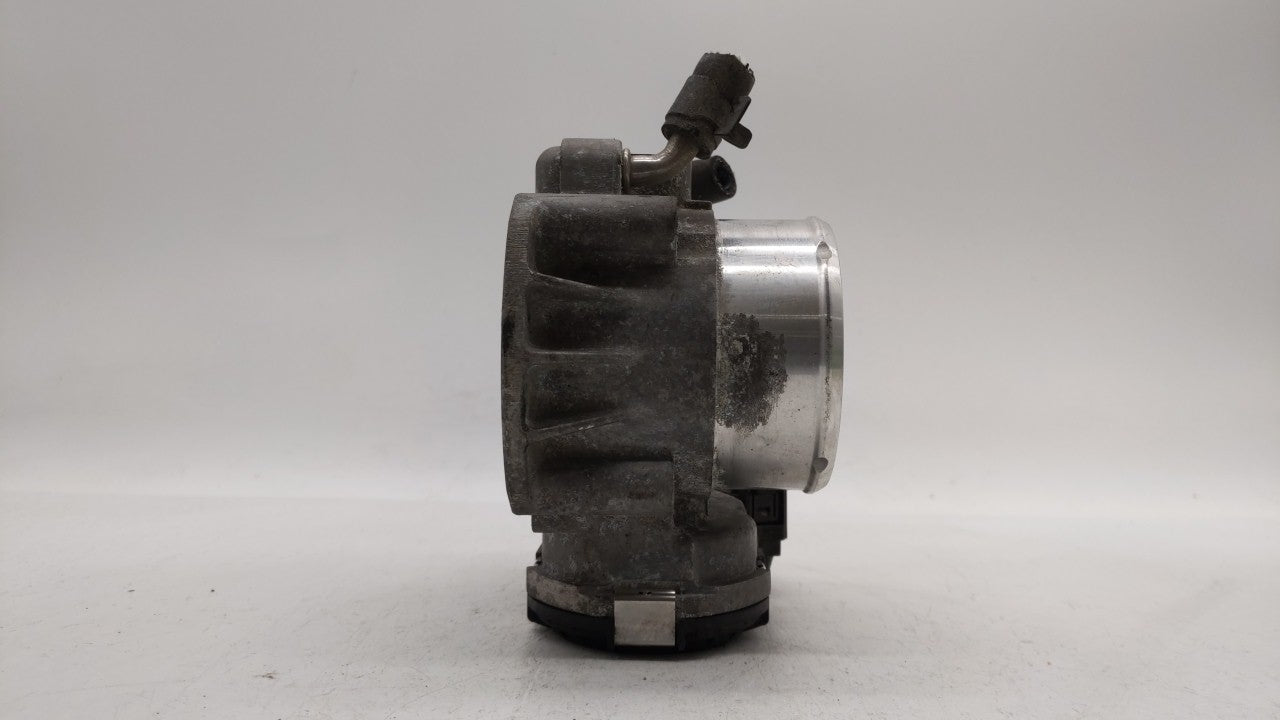 2011-2015 Kia Optima Throttle Body P/N:35100-2G700 Fits Fits 2011 2012 2013 2014 2015 2016 OEM Used Auto Parts - Oemusedauto