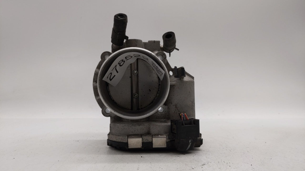 2011-2015 Kia Optima Throttle Body P/N:35100-2G700 Fits Fits 2011 2012 2013 2014 2015 2016 OEM Used Auto Parts - Oemusedauto