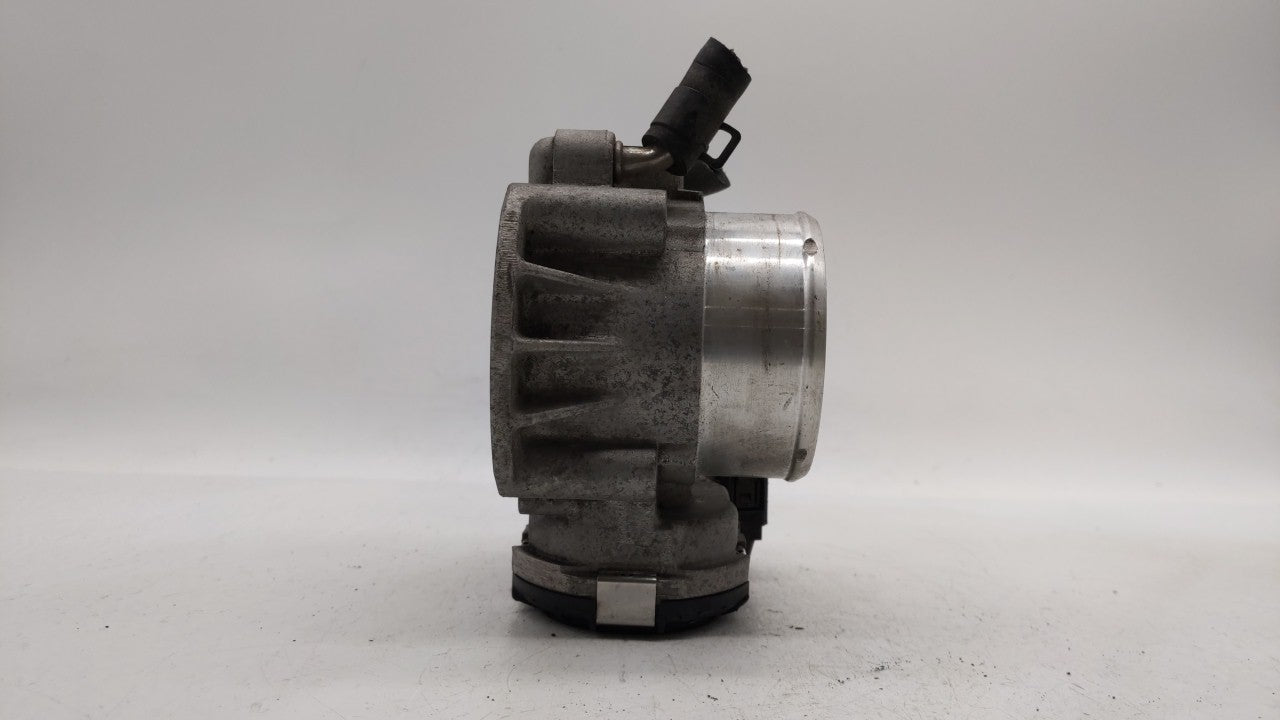 2011-2015 Kia Optima Throttle Body P/N:35100-2G700 Fits Fits 2011 2012 2013 2014 2015 2016 OEM Used Auto Parts - Oemusedauto