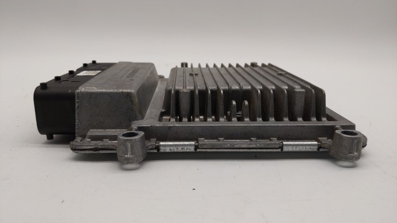 2015-2016 Kia Optima PCM Engine Control Computer ECU ECM PCU OEM P/N:39138-2GAN2 39108-2GAN2 Fits Fits 2015 2016 OEM Used Au