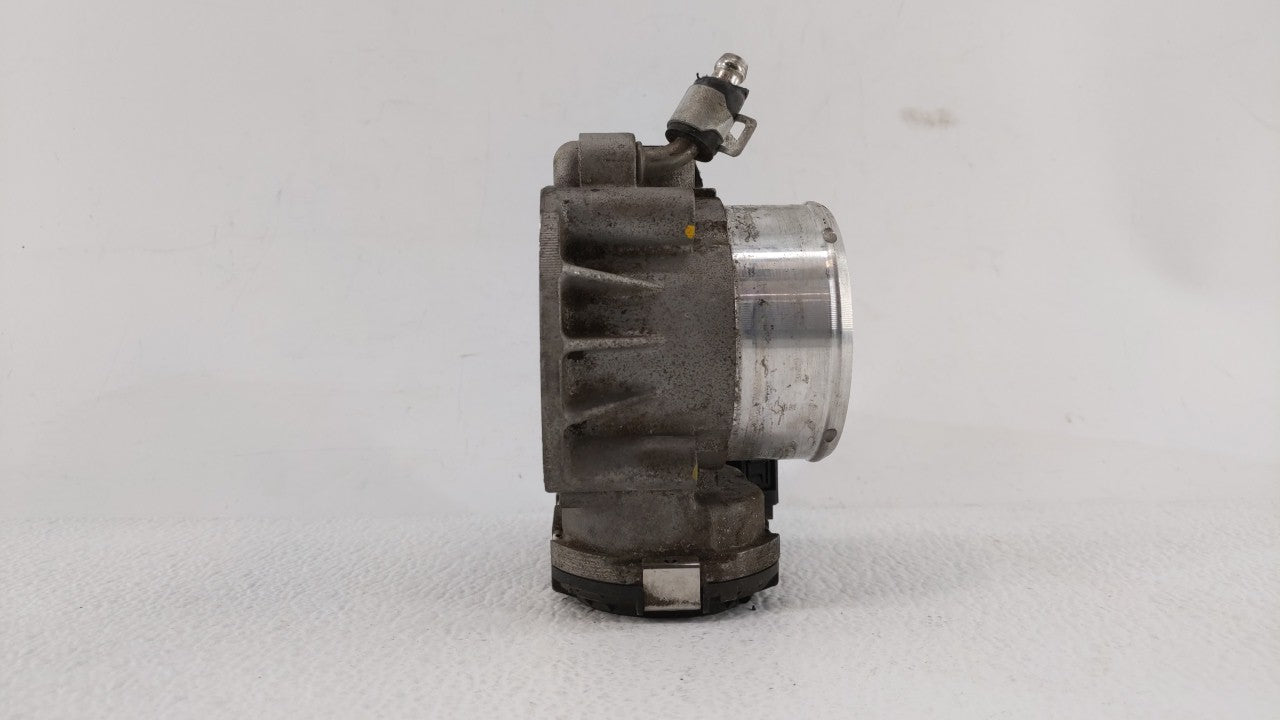 2011-2015 Kia Optima Throttle Body P/N:35100-2G700 Fits Fits 2011 2012 2013 2014 2015 2016 OEM Used Auto Parts - Oemusedauto