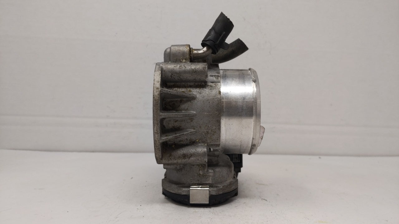 2011-2015 Kia Optima Throttle Body P/N:35100-2G700 Fits Fits 2011 2012 2013 2014 2015 2016 OEM Used Auto Parts - Oemusedauto