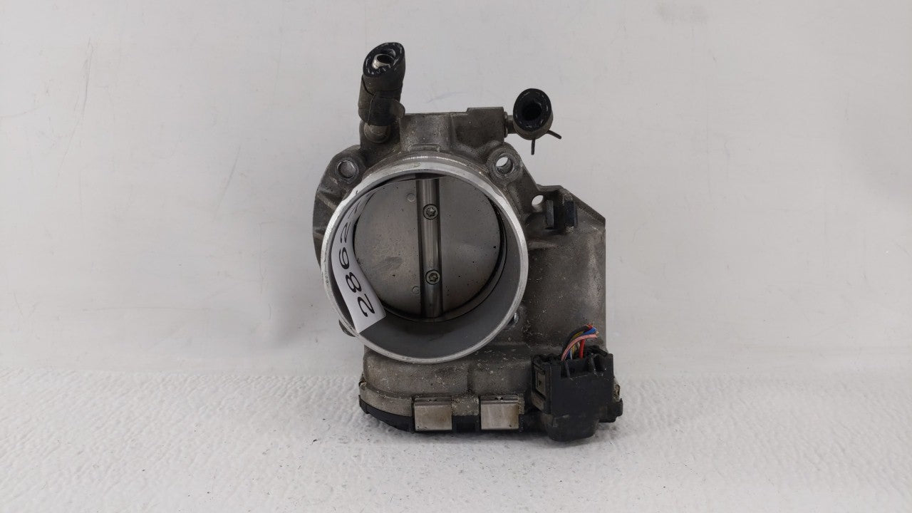 2011-2015 Kia Optima Throttle Body P/N:35100-2G700 Fits Fits 2011 2012 2013 2014 2015 2016 OEM Used Auto Parts - Oemusedauto