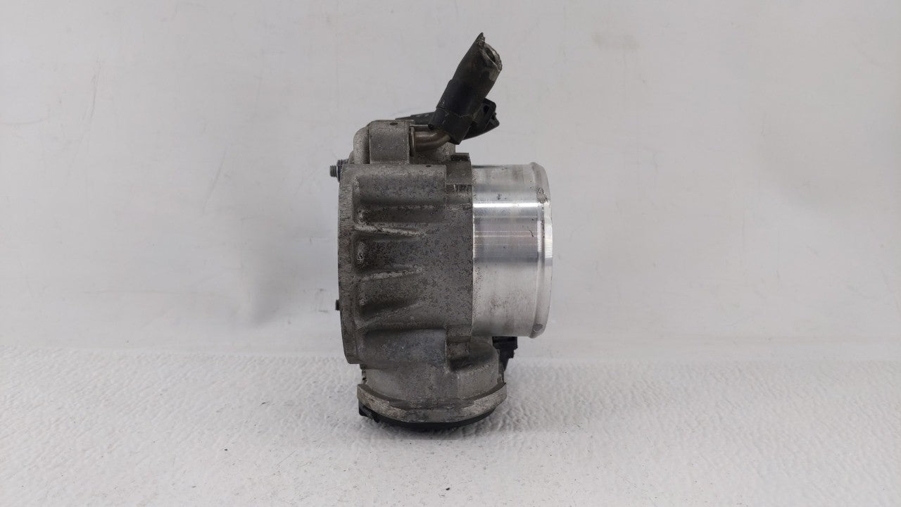 2011-2015 Kia Optima Throttle Body P/N:35100-2G700 Fits Fits 2011 2012 2013 2014 2015 2016 OEM Used Auto Parts - Oemusedauto