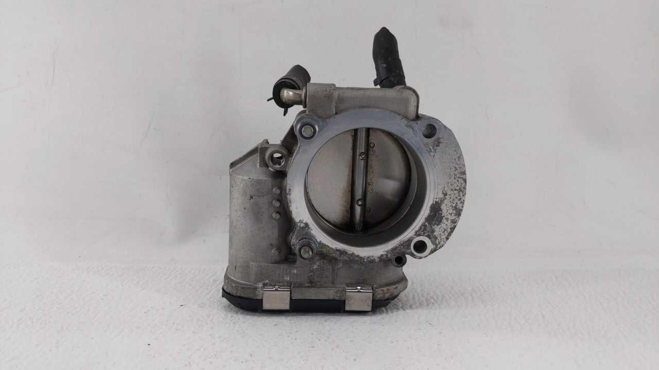 2011-2015 Kia Optima Throttle Body P/N:35100-2G700 Fits Fits 2011 2012 2013 2014 2015 2016 OEM Used Auto Parts - Oemusedauto